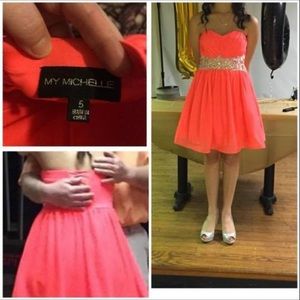 Coral dress size 5